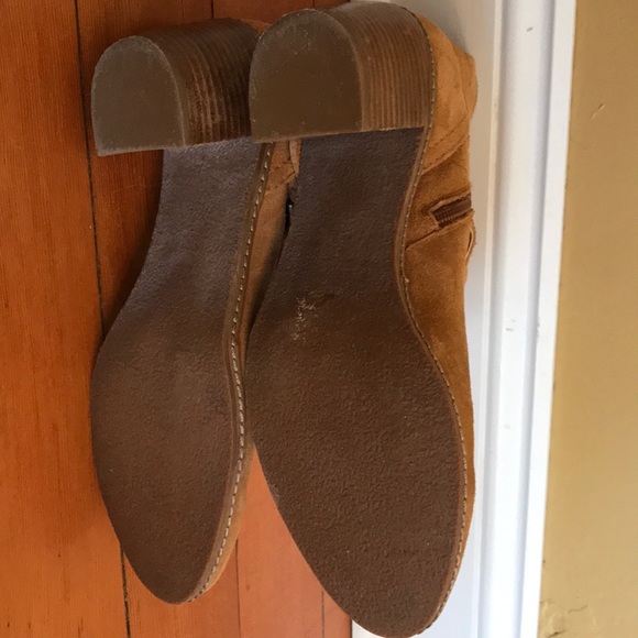 Anne Klein Booties - Picture 3 of 4